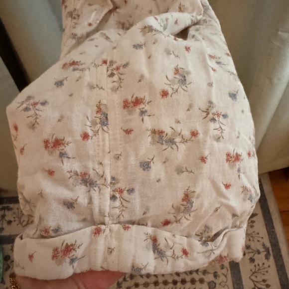 American Eagle Floral Romper - Picture 6 of 6